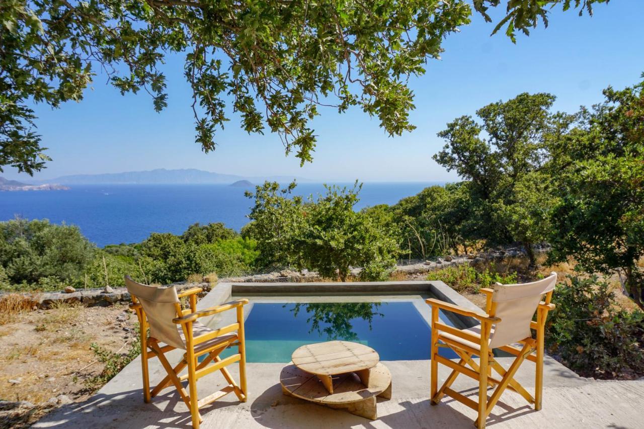 My Old Stone House In A 2 000 Sqm Private Garden With Fab Glamping Tent Mandrákion المظهر الخارجي الصورة